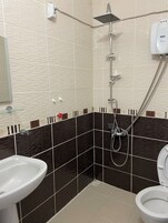 Apartment | Bathroom