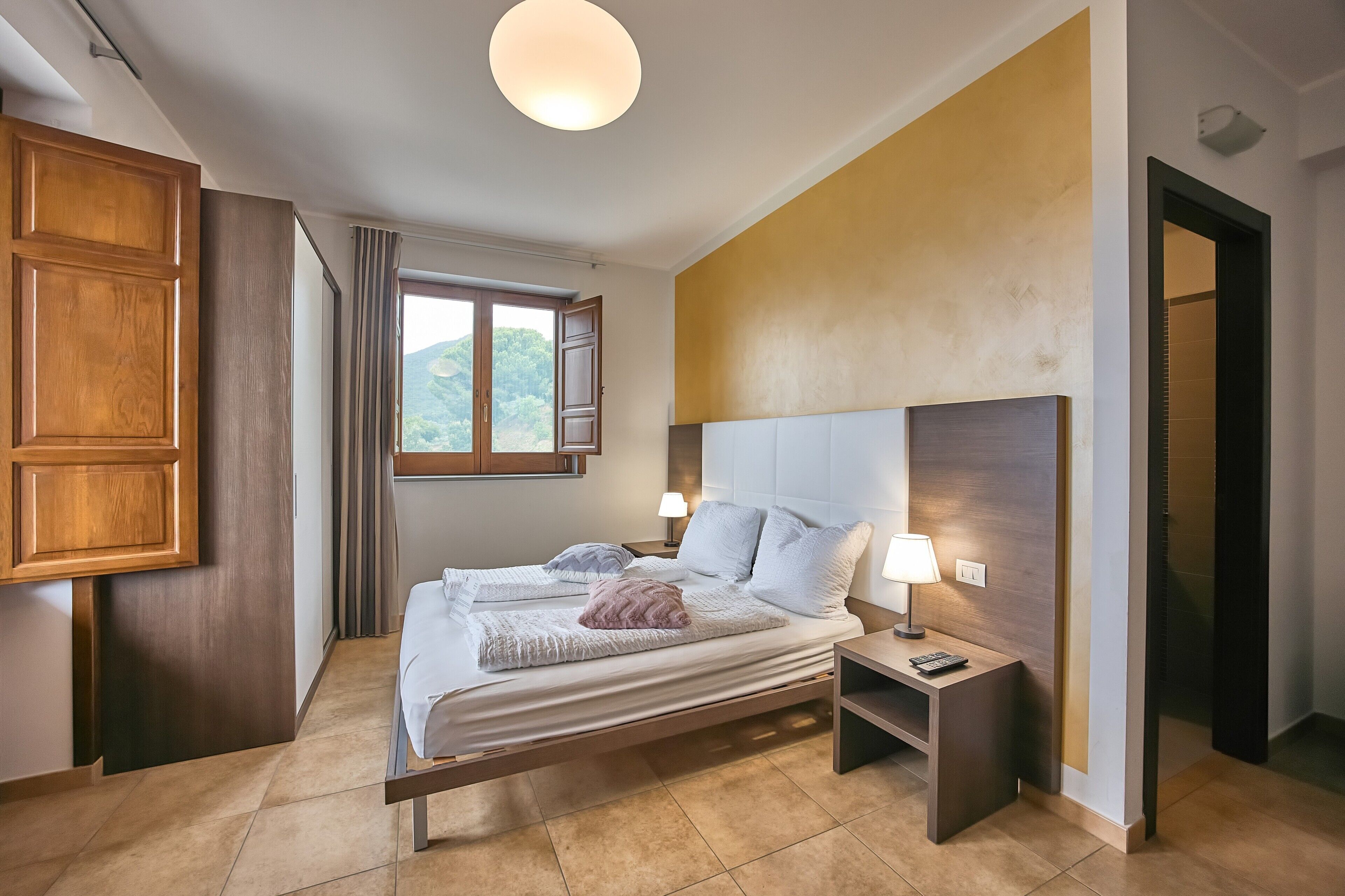 1 habitación, wifi y ropa de cama 