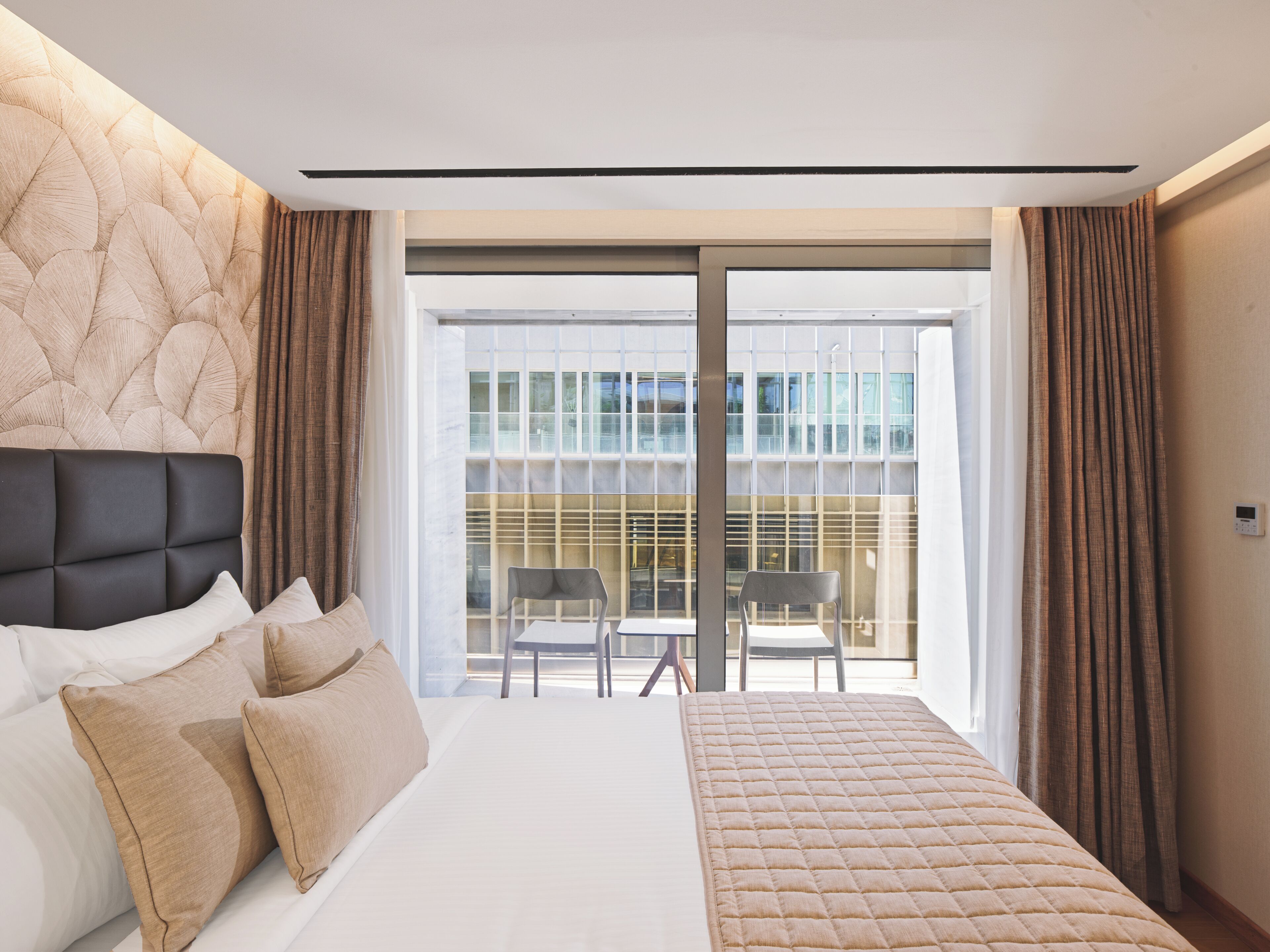 Junior Suite, Balcony, City View