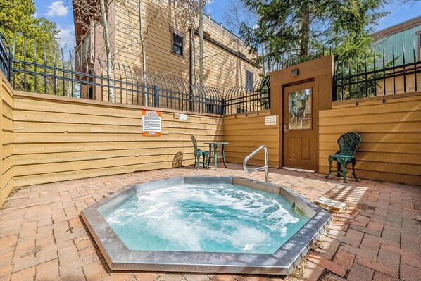 Condo, 2 Bedrooms | Terrace/patio