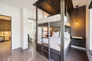 ハウス 4 ベッドルーム | 4 室のベッドルーム、WiFi (無料)