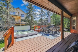 House, 4 Bedrooms | Outdoor dining