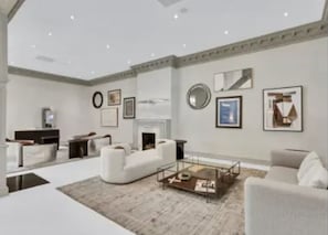 Apartment, 2 Bedrooms | Living area | Smart TV, streaming services