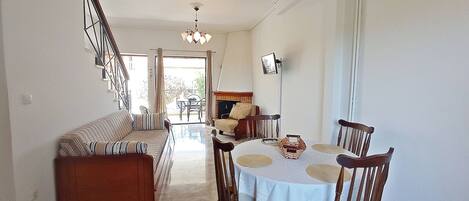 House, Smoking | 2 bedrooms