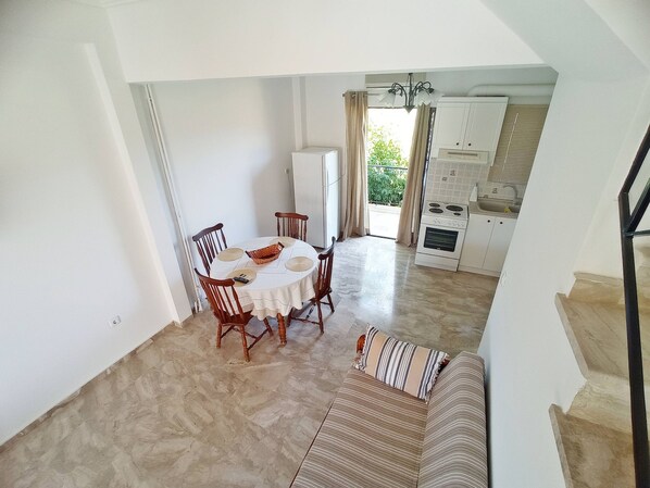Casa, para fumadores | 2 habitaciones 