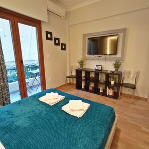 Apartment | 2 bedrooms - Cozy Apartment for 4 Persons at Thiseio Cozy Apartment for 4 Near Acropolis at Thissio (Athens)