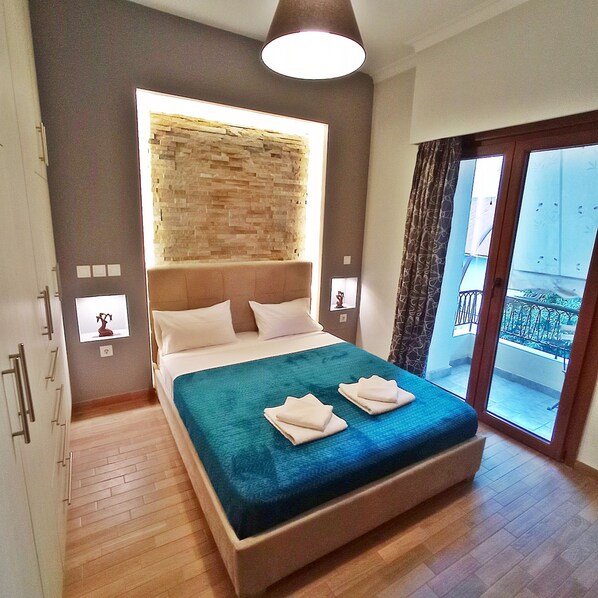 Apartment | 2 bedrooms - Cozy Apartment for 4 Persons at Thiseio Cozy Apartment for 4 Near Acropolis at Thissio (Athens)
