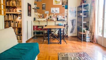 아파트, 흡연 | 2 개의 침실