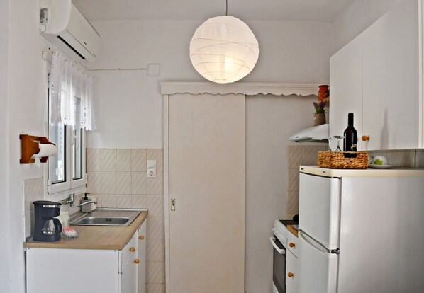 House | 1 bedroom