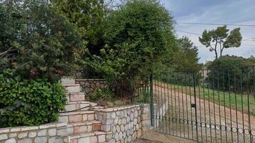 House, Smoking | 3 bedrooms