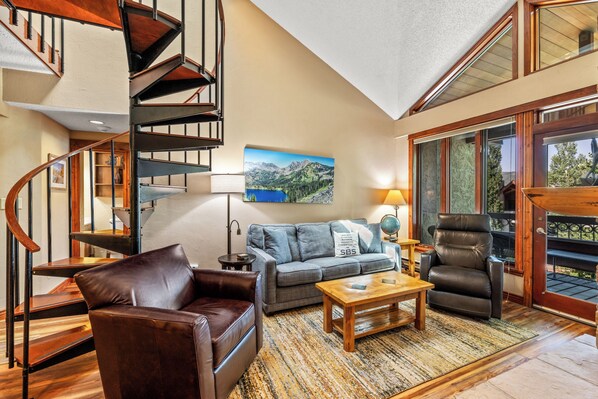 TV, fireplace - Mountain Lodge Condo w/Amazing Amenities (Steamboat Springs)