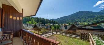 GuestHost - House of Hope