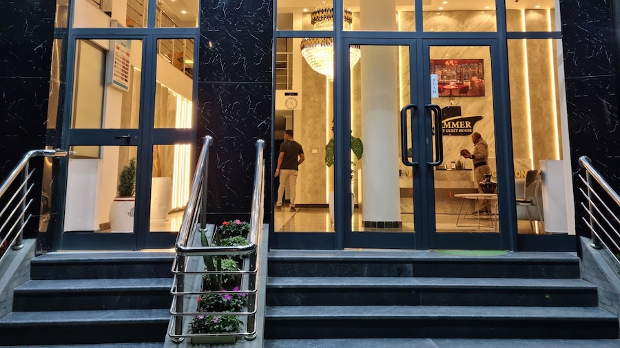 Hammer Luxury Guesthouse