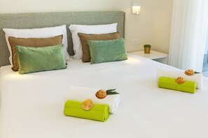 3 chambres, lits bébé (en supplément), draps fournis