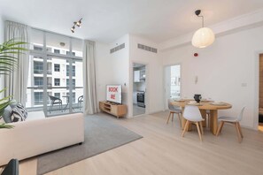 Télévision, espaces bureaux