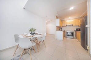 Fridge, microwave, oven, stovetop - StayShort - Exceptionally Roomy 1BR in IMPZ - Sleeps 6! (Production City)