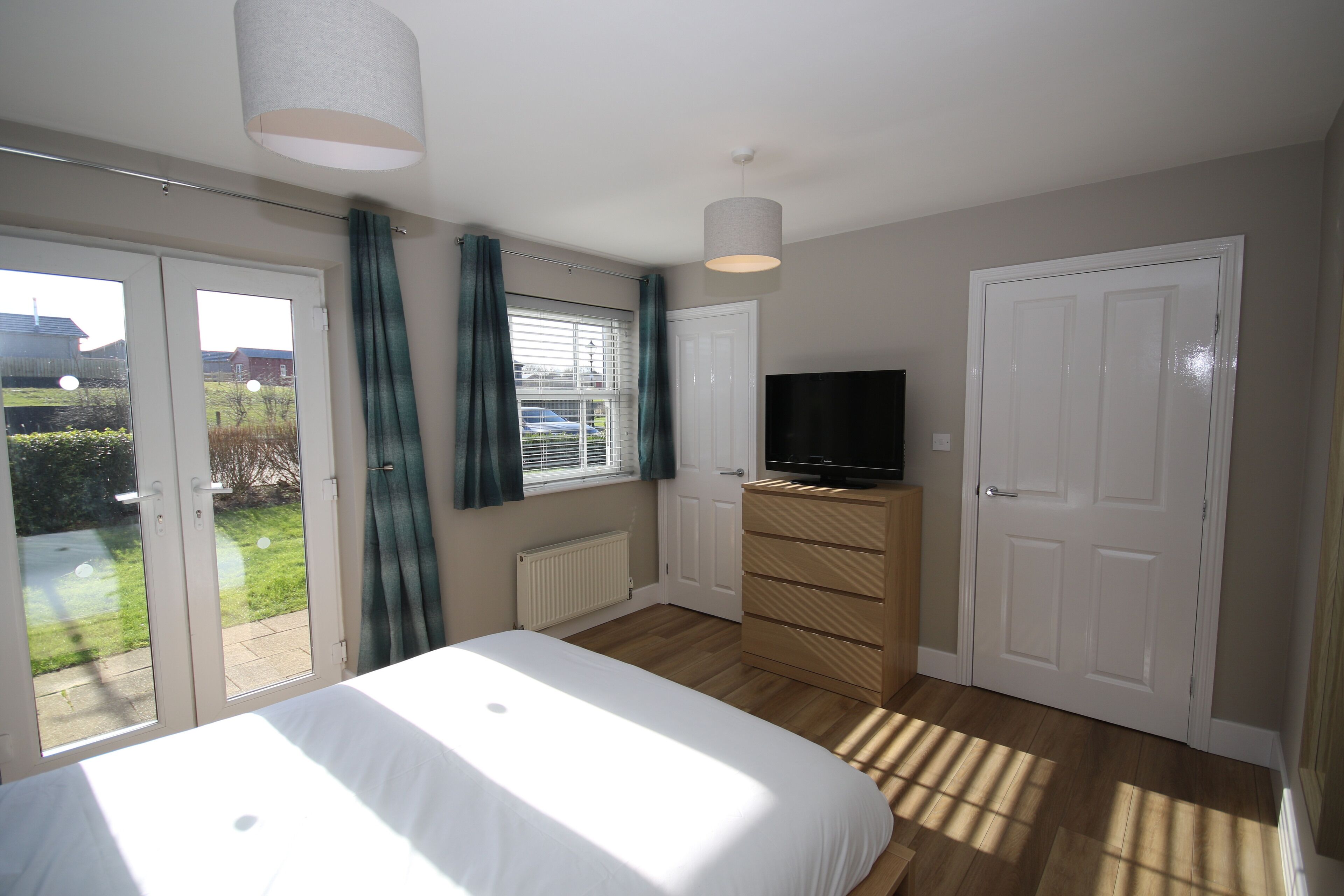 1 soverom, strykejern/-brett, wi-fi (inkludert) og sengetøy