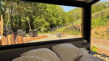 1 chambre, fer et planche Ă repasser, draps fournis