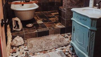 Towels, soap, toilet paper