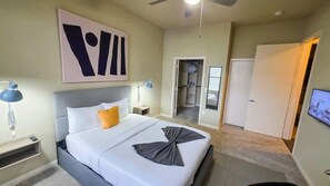2 chambres, fer et planche à repasser, Wi-Fi gratuit, draps fournis