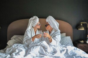 5 makuuhuonetta, silitysrauta/-lauta, ilmainen Wi-Fi, vuodevaatteet