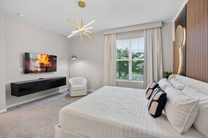 6 bedrooms, iron/ironing board, travel cot, WiFi