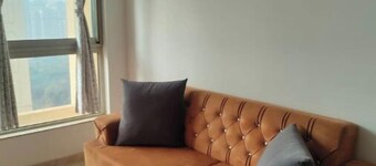 2 BHK Flats for sale in Hiranandani Estate