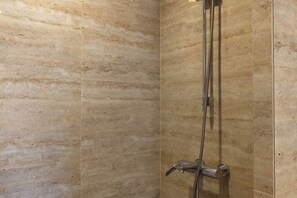 Dusche