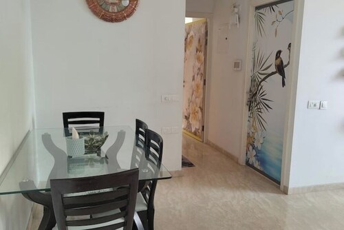 Spacious 1BHK Hiranandani Estate