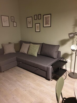 Smart TV - La Doriana tourist accommodation within walking distance of the Vatican and the center of Rome (Roma)