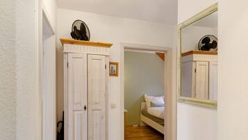 1 chambre, fer et planche Ă repasser, Wi-Fi, draps fournis