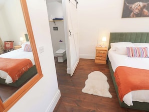 1 bedroom, individually decorated, individually furnished, free WiFi