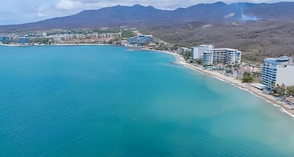 A pasos de la playa de Bucerías con piscina en la azotea