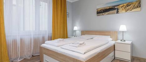 Bügeleisen/Bügelbrett, WLAN, Bettwäsche