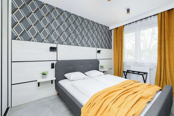 1 bedroom, desk, iron/ironing board, travel cot
