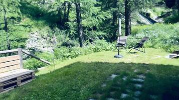 Enceinte de lâhĂ©bergement