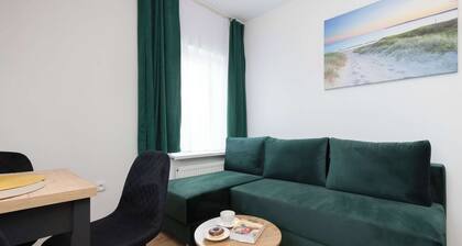 Modern Apartment with Parking | Close to the Beach