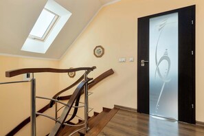 Interior - Spacious Apartment | 3 Bedrooms, Sauna, Garden (Chłapowo)
