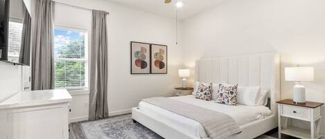 3 bedrooms, iron/ironing board, free WiFi, bed sheets