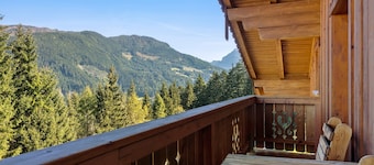 Apartment 'Edelweis' with Shared Terrace, Balcony and Wi-Fi