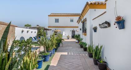 Apartment 'Elena 1' mit Gemeinschaftspool und privater Terrasse