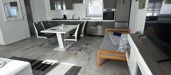 Apartment leonard schwanentatd