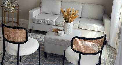 Charming studio in enchanting Baytown close several places to interest.