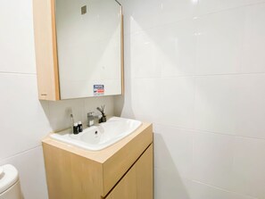 Studio Tiêu chuẩn | Phòng tắm