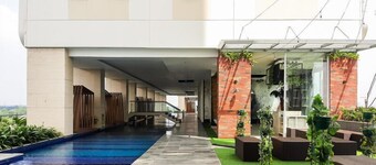 Homey And Best Deal Studio Apartment B Residence