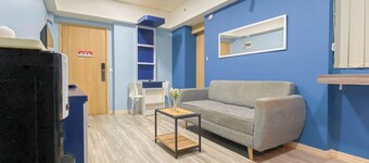 Spacious And Cozy 2Br At Apartment Meikarta