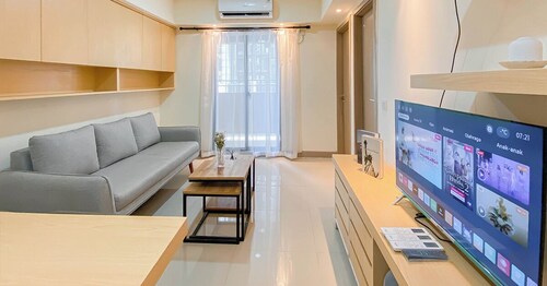 Spacious And Good 3Br At Meikarta Apartment