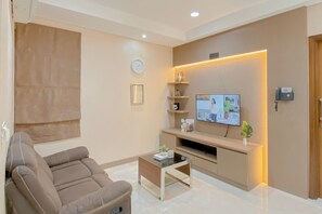 Standard Apartment | Living room - Spacious And Comfy 1Br At L'Avenue Pancoran Apartment (Jakarta)