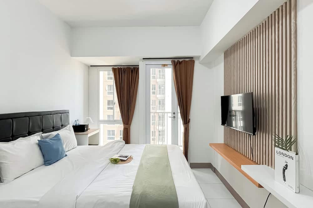 Comfort Studio At Tokyo Riverside Pik 2 Apartment
