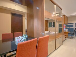 Standard Studio | Dining room - Good Studio Room At Kemang Village Apartment (Jakarta)